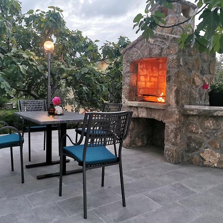 מאלינסקה Apartments Marija & Anton מראה חיצוני תמונה